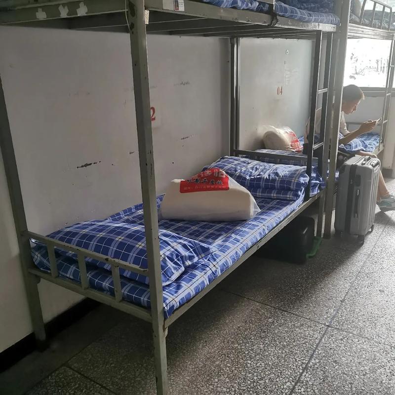一攻多受 H 嗯啊巨肉寝室——带来极致体验的寝室用品